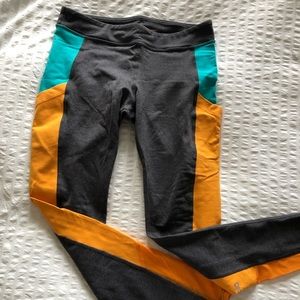 Alo yoga leggings size Large